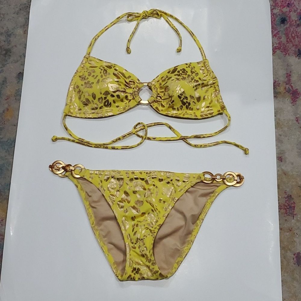 New Victoria's Secret Bikini Size M